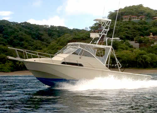 Papagayo charter boat the Captain Nayo